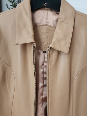 Women's Tan Leather Zip Jacket